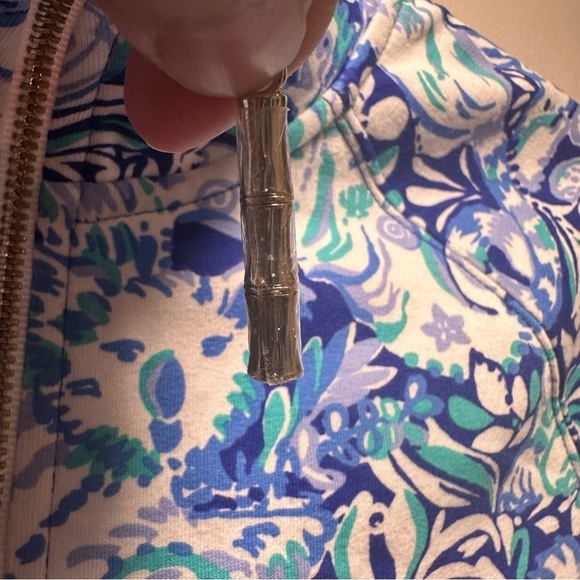 Lilly Pulitzer UPF50+ Skipper popover in Royal Purple 60 Animals Blue XXS NWOT - Picture 7 of 14